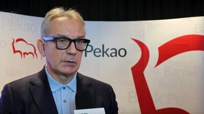 prezes Banku Pekao Cezary Stypułkowski