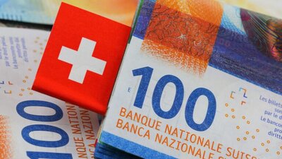 banknoty franki szwajcarskie, miniatura flagi Szwajcarii