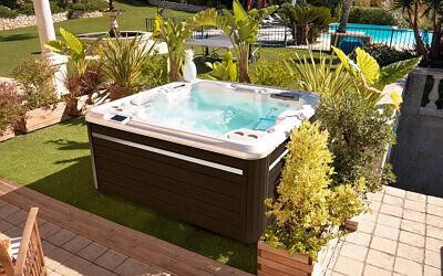 Quels produits utiliser pour nettoyer son spa ?