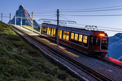 Zug vor Matterhorn
