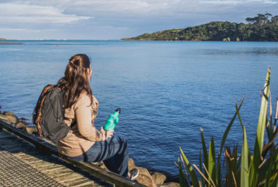 using a reusable water bottle for travel