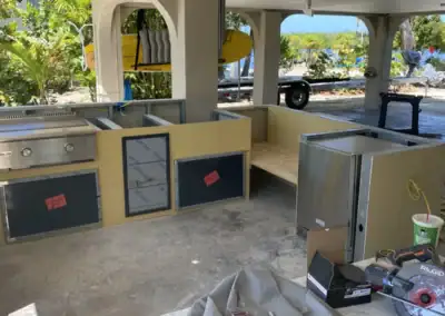 alt="outdoor" alt="kitchen" alt="outdoor-remodel" alt="remodel" alt="construction"