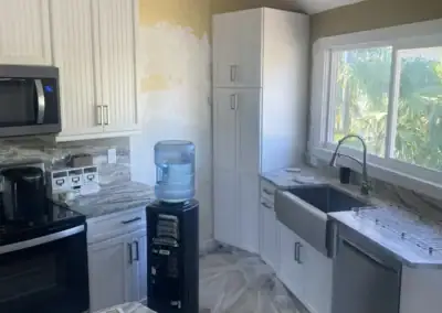 alt="kitchen" alt="kitchen-remodel" alt="remodel" alt="construction"