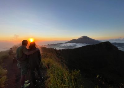 Lever Soleil en amoureux sur le Volcan Batur