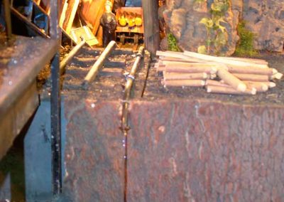 Bomba sacando agua de la mina en 2008.