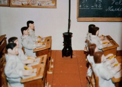 Los alumnos en sus pupitres en 2003.