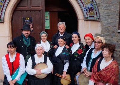 Grupo Valle del Oso y Pepe Domingo en 2017.
