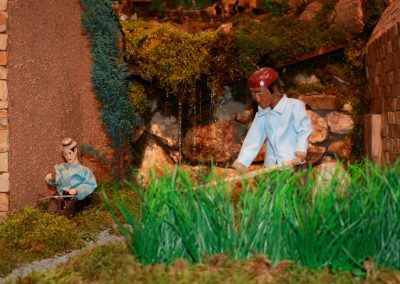 Los segadores junto cascada de agua en 2009.