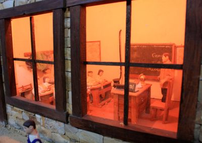 El maestro con los alumnos en 2019.