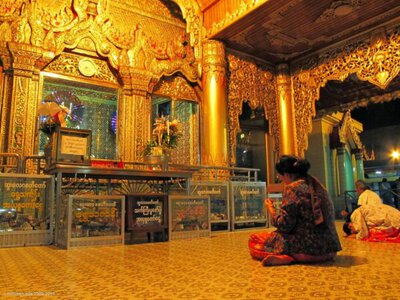 Sule Pagoda