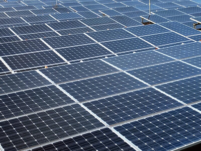 太陽光発電所の『銅線』盗難、銅価格高騰の背景