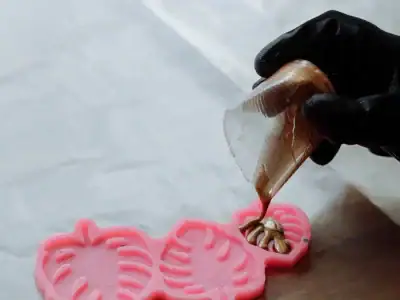 How to Start Resin Art with Silicone Molds