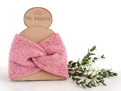 Detta pannbandet är tjockt och mysigt med en mjuk känsla. Det är underbart året om!