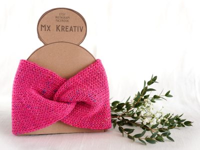 Detta normalt tjocka pannbandet är fluffigt med en riktigt mjuk känsla. Det är går att använda nästan hela året!