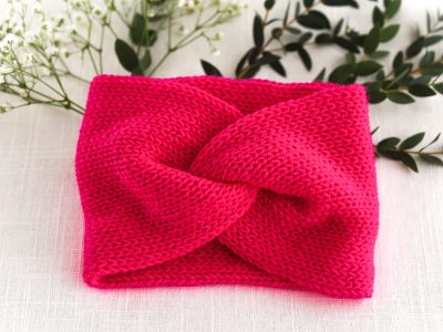 Tunt pannband i neonrosa som kommer att lysa upp din dag - och alla andras!