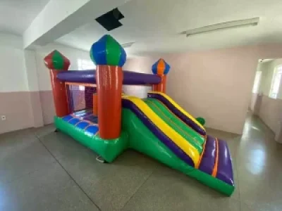 Brinquedo Inflável Castelo Escorregador Top Prêmio