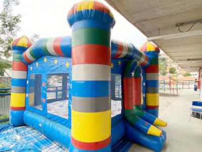 Brinquedo inflável Castelão Colorido Pula Pula