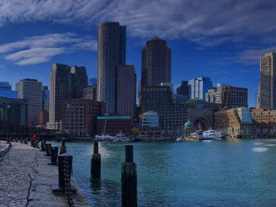 boston alt="Edificios históricos de ladrillo en Boston, destino de la excursión de un día desde Nueva York."