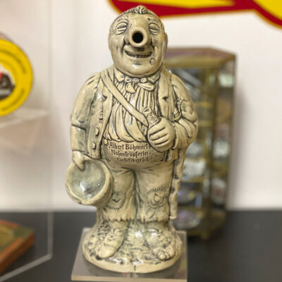 “Albert Böhmert’s Nasentröpferl", uralte figürliche Flasche