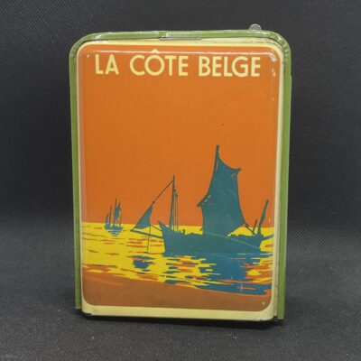 "La Côte Belge" und "Les Ardennes Belges" - Seltene, alte mechanische Spardose aus Blech, verm. Geobra.