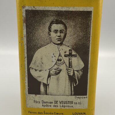 Antike Spendendose, Opferdose aus Belgien: Père Damien (Pères des Sacrés Coeurs, Louvain / Leuwen), um 1920