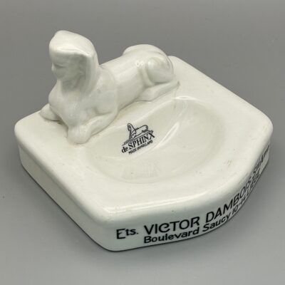 De Sphinx Holland, figürlicher Ascher, 1930er Jahre, Victor Dambois Liège (Belgien)