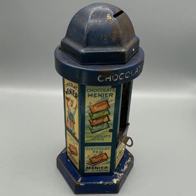 Chocolat Menier - alter Sparautomat, Kiosk, lithografiertes Blech (Frankreich)