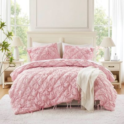 Intelligent Design Lily Comforter Set in Pink, Full/Queen ID10-2471