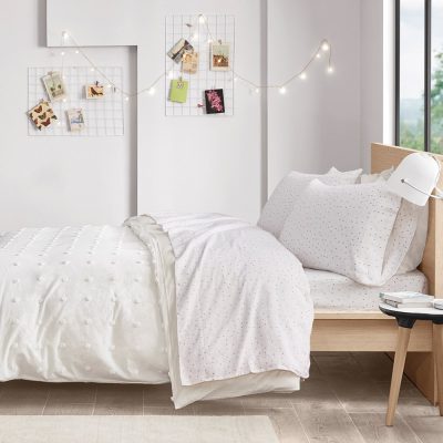 Intelligent Design Cozy Soft Cotton Flannel Printed Sheet Set in Grey/Pink Dots, Queen ID20-1559