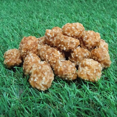 Bolitas con Carne de Pollo y Arroz