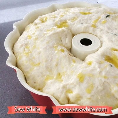 Sew White Focaccia Bundt Bread 4