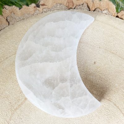 Spiral Crystals UK - Selenite Moon Charging Plate