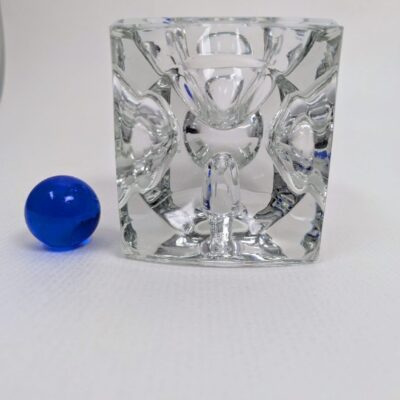 Cendrier cube vintage Daum France cristal massif bille bleue Villa Brieg objet de décoration design