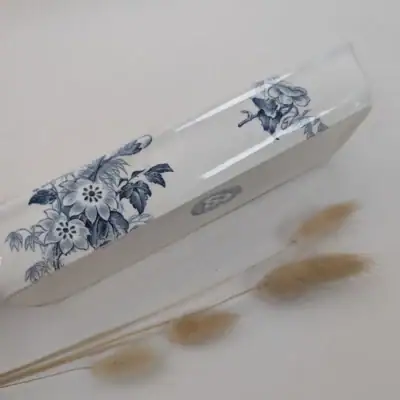 Porte-savon ancien Sarreguemines en faïence crème forme coquille Villa Brieg accessoire salle de bain vintage