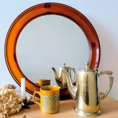 Miroir rond vintage plexiglas orange transparent design années 80 - Villa Brieg