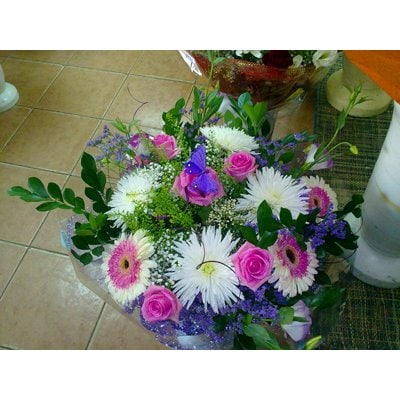 זר 18 - בשמת פרחים