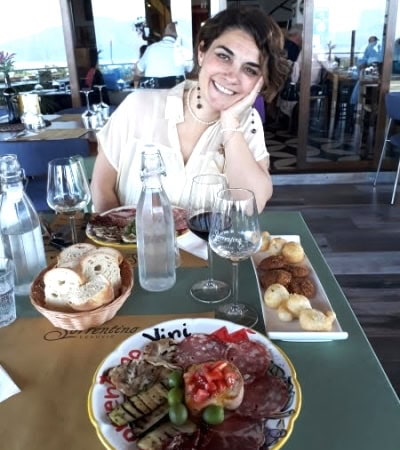 Sampling the local cuisine at the vineyard