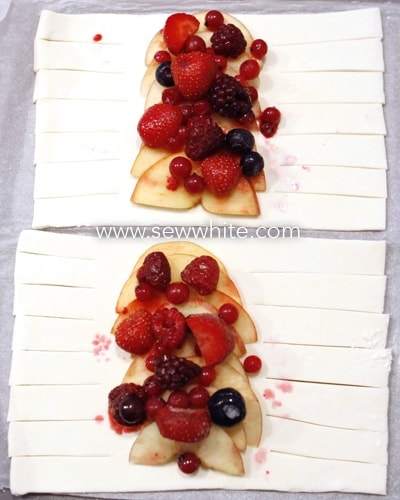 sew white bleeding apple mummy pastries 3