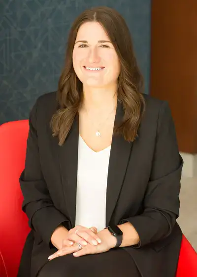 Gabrielle Deemer Headshot