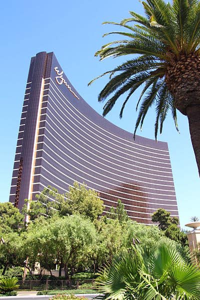 stay at high-end vegas hotel