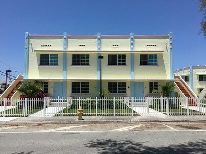 Yellow duplex in a tropical climate