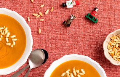 Creme de legumes com pinhões