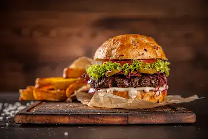 Restaurante de hamburguesas en puerto morelos al carbon