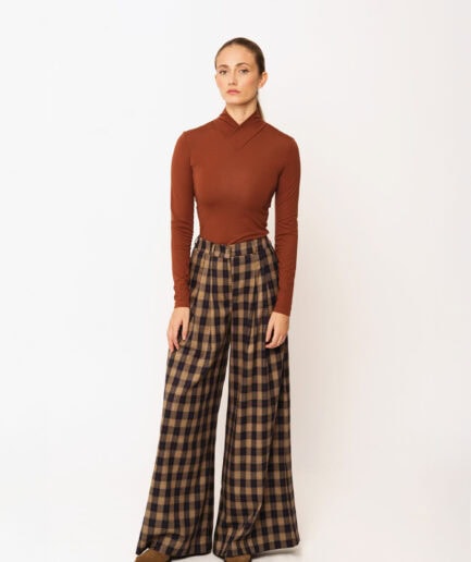 The High Neck Blouse - Brown