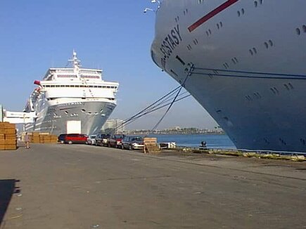 Cruise ship cabling