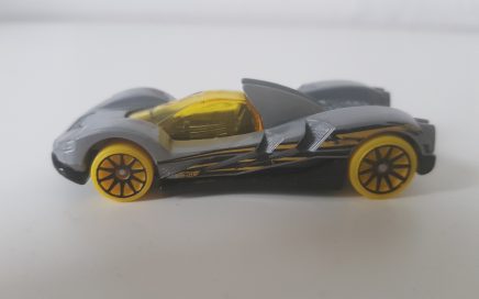 hot-wheels-rennbahn