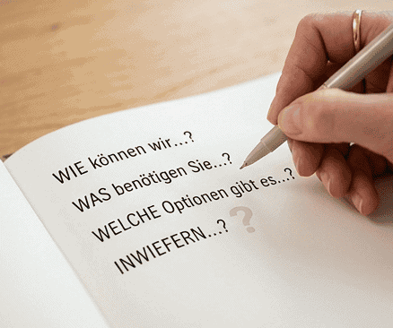 Wer fragt, der führt, hier mit offenen W-Fragen