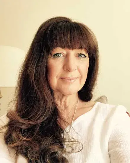 Lesley Humphreys