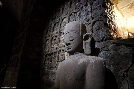 Koe thaung Temple