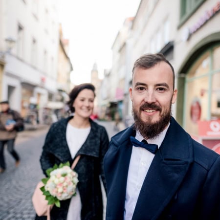Hochzeitsbilder in der Fußgängerzone